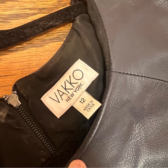 💖 3 for $20 ✅/ Vakko Black Leather Dress - Picture 2 of 8